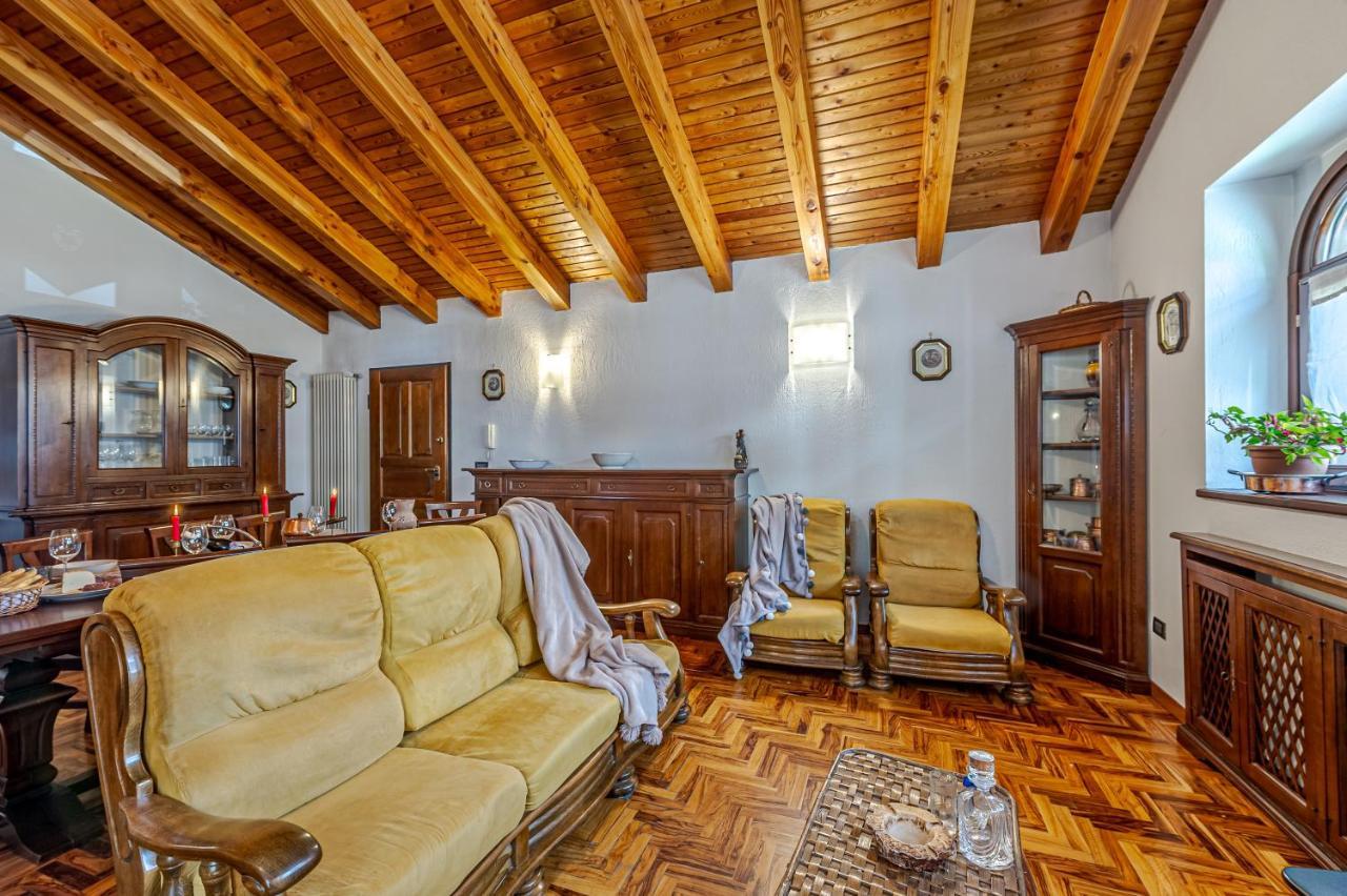 Casa Beatrice - Wifi, Parcheggio E Vista Montagna - Cour 0231 Apartment Courmayeur Exterior photo